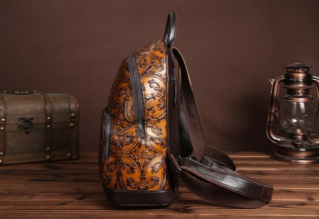 Luxury Retro Cowhide Leather Backpack - Travalto