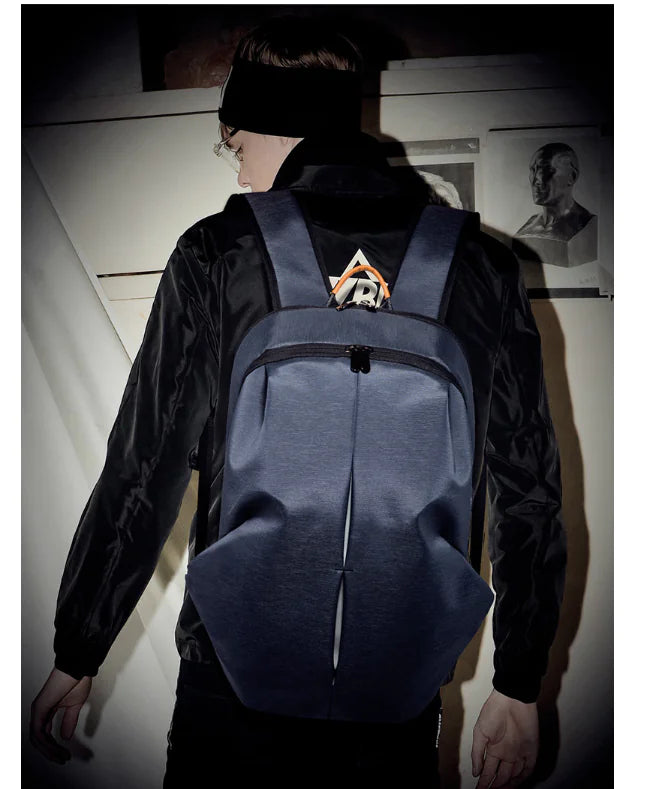 Durable Oxford Backpack – 20–35L - Travalto