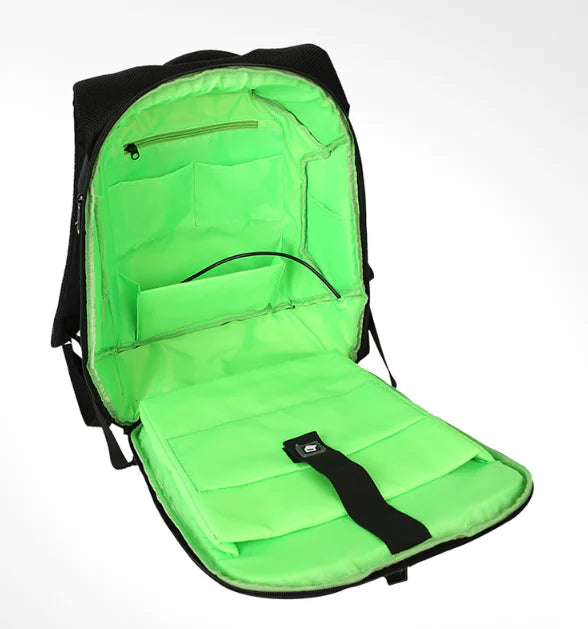 Solar USB Charging Backpack for Outdoor Activities - Travalto