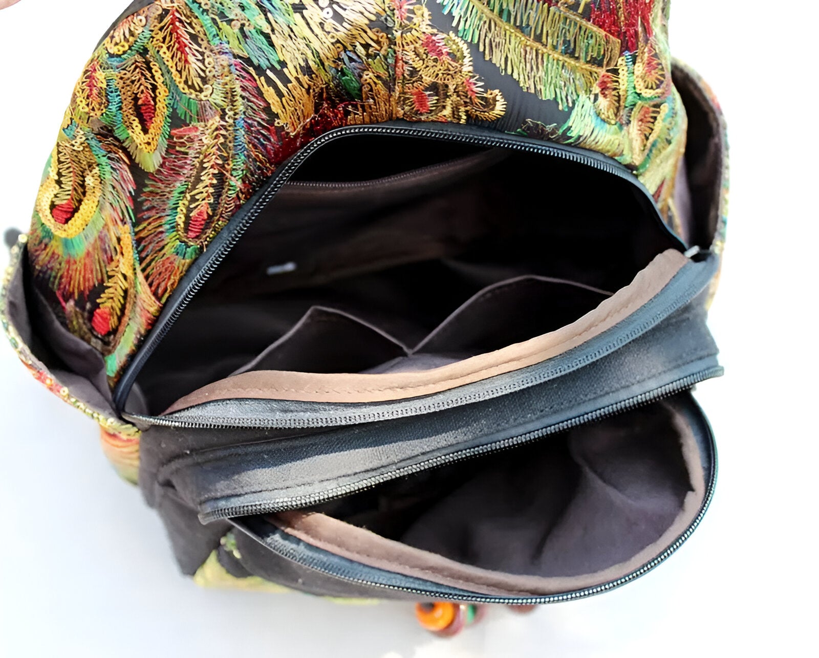 Retro Ethnic Embroidered Peacock Backpack - Travalto