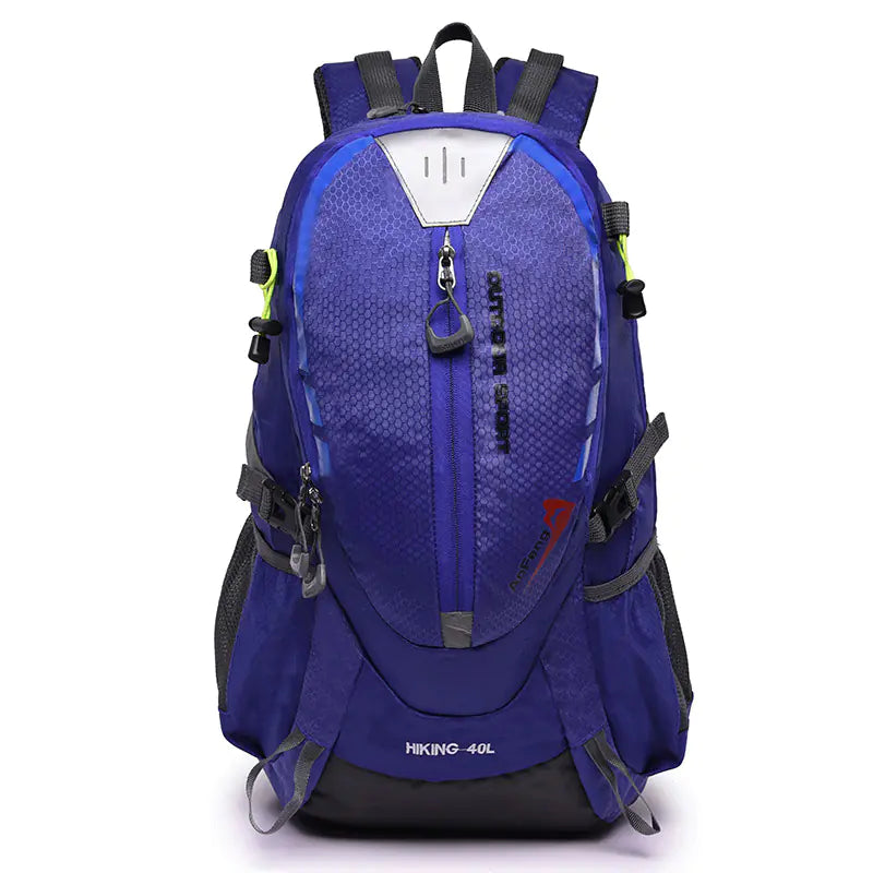 Men's Outdoor Backpack for Hiking and Travel - Travalto