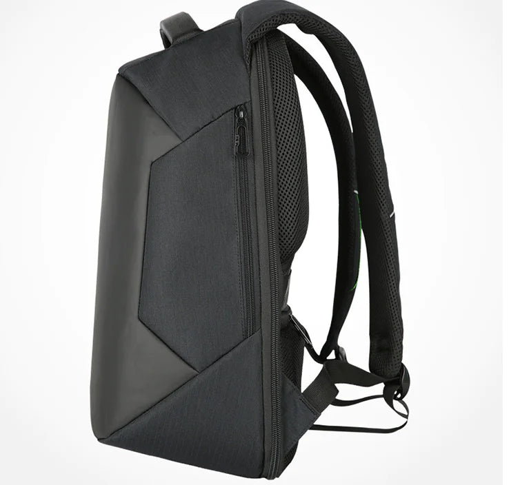 Solar USB Charging Backpack for Outdoor Activities - Travalto